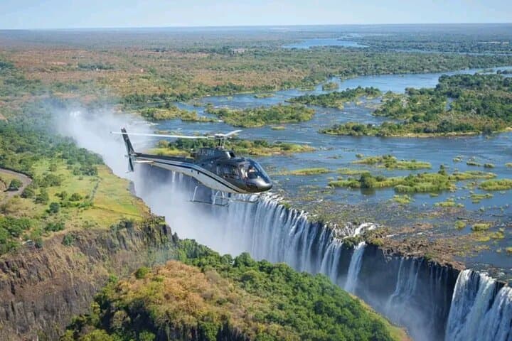 Up-Close Guide to Victoria Falls (Zambia) — Guided Falls Tour photo 3