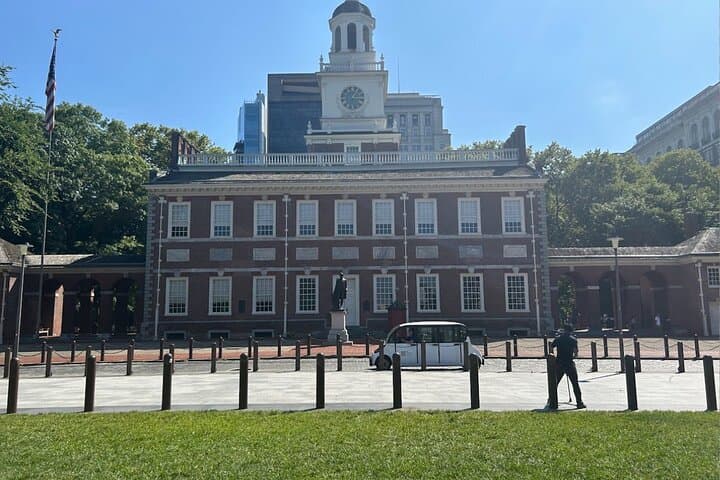 Glide Through History: Philadelphia 2-Hour Electric Cart Tour photo 2