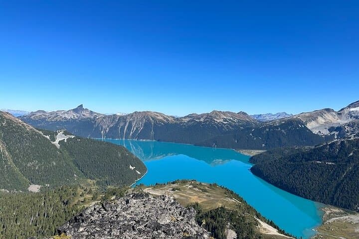 Summit Helicopter Sightseeing Tour Over Whistler, Garibaldi & Black Tusk photo 4