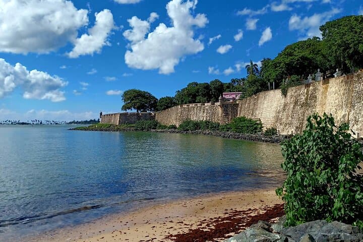 Old San Juan Walking Tour: Colonial Forts, Churches & Plazas Guide