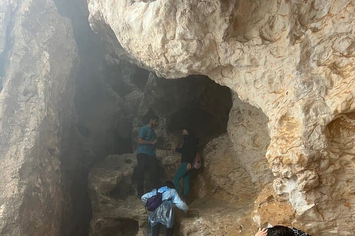 Private Hiking in Salalah Mountains — Spring Swim & Forest Trail photo 3