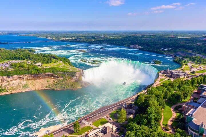 Niagara Falls Self‑Guided Driving Audio Tour from Toronto — Routes, Tips & Top Stops photo 2