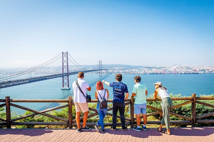 Arrábida Day Trip from Lisbon — Wine Tasting, Palmela Castle & Cliff Views photo 5