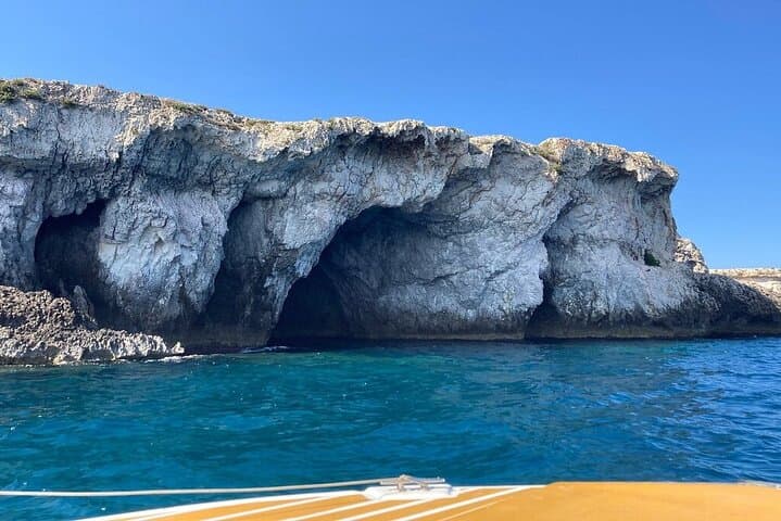 Sunset Boat Tour in Syracuse: Explore Historic Ortigia and Plemmirio Marine Reserve by Sea photo 3