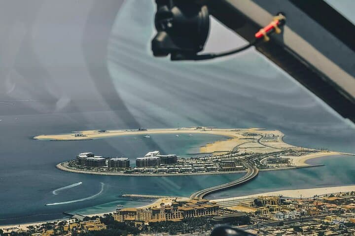 Dubai Helicopter Tour: Burj Khalifa & Palm Jumeirah Aerial Flight photo 6
