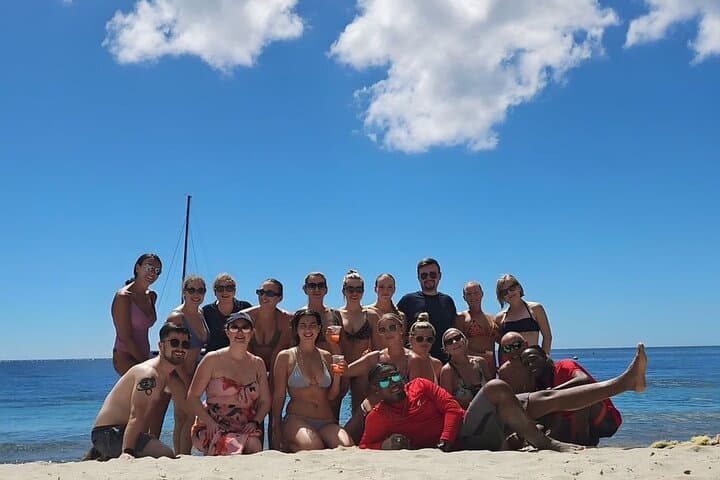 Private Sea-and-Land Tour in St Lucia — Pitons, Sulphur Springs & Snorkel photo 5