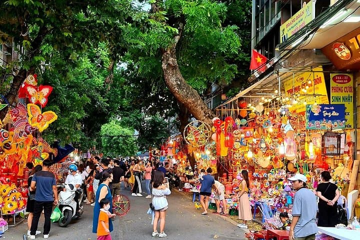 Half-Day Hanoi Private Tour: Street Food Adventure photo 5