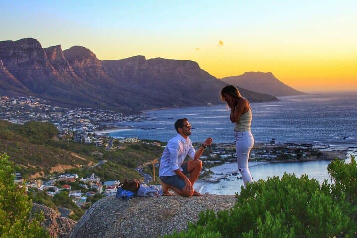 Guided Sunrise and Sunset Hike to Lion's Head, Cape Town photo 4