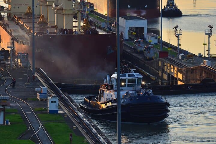 Panama Cruise Package: Canal, Casco Viejo & Hassle-Free Transfers photo 6