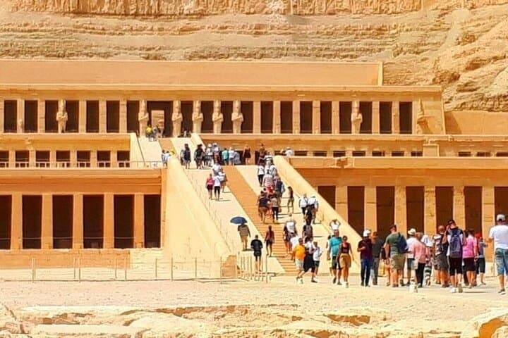 Pharaohs' Legacy: Ultimate Luxor West Bank Day Tour