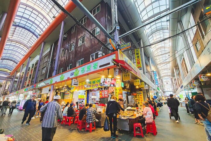 Busan Food Crawl: Jagalchi Fish Market, Harborside Soju Tents & Local Eats