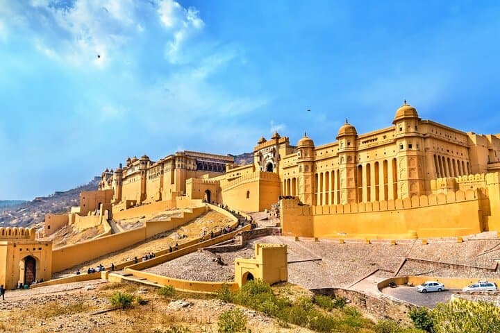 Jaipur in a Day: Private Car Tour from Delhi to Amber Fort, City Palace & Hawa Mahal photo 3