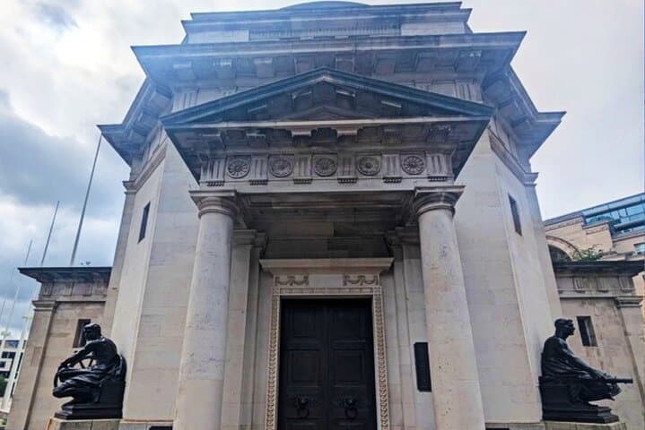 Birmingham Scavenger Hunt: Self-Guided Sights & City-Walk Adventure photo 4