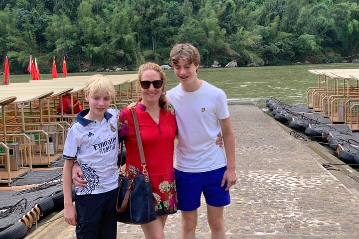 Li River Bamboo Rafting and Xianggong Hill Private Tour from Guilin photo 1