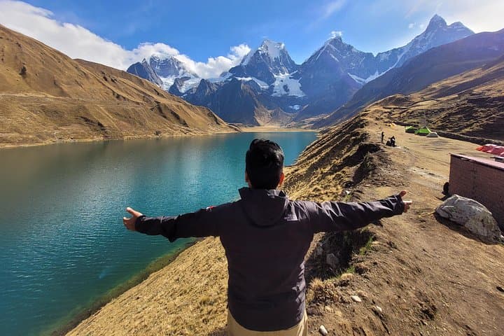 3-Day Private Trek from Lima to Huayhuash: Carhuacocha & 3-Lagoons Viewpoint photo 3