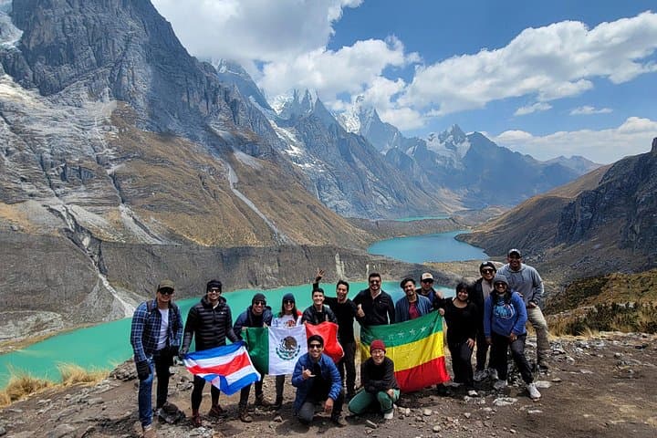 3-Day Private Trek from Lima to Huayhuash: Carhuacocha & 3-Lagoons Viewpoint photo 4
