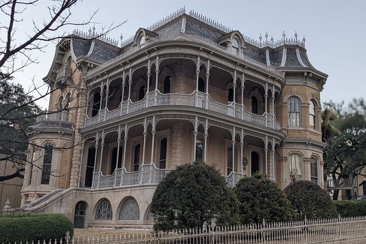 Cornerstones of Austin: Downtown Historical Architecture Walking Tour photo 6