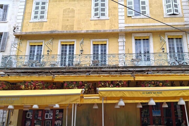 Private Camargue Guided Tour: Arles, Aigues-Mortes & Flamingos Day Trip photo 4