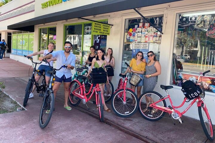 Explore Miami Beach by Bike: Hourly & Daily Beach Cruiser Rentals photo 4