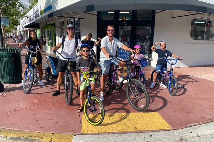 Explore Miami Beach by Bike: Hourly & Daily Beach Cruiser Rentals