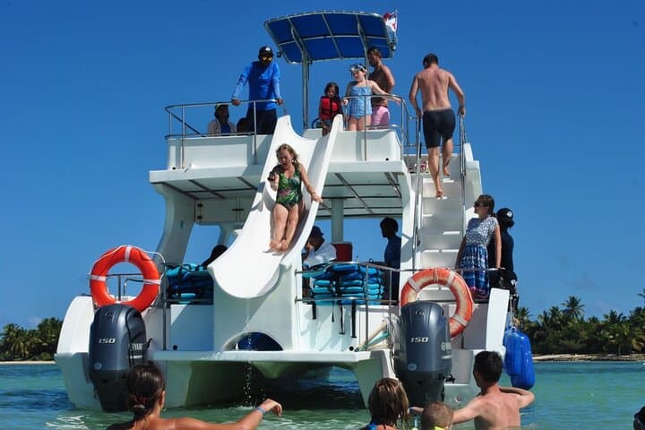 Thrilling Buggy and Catamaran Adventure in Punta Cana photo 3