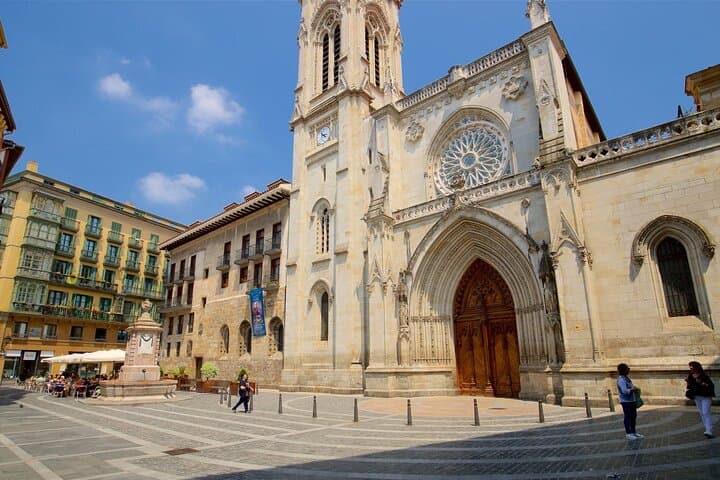Explore Seville's Icons: Cathedral, Giralda & Royal Alcázar Guided Tour photo 5