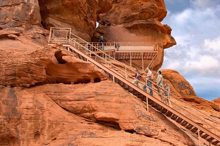 Hoover Dam and Valley of Fire Day Tour from Las Vegas — Guided Hoover Dam Visit & Valley of Fire Hike photo 3