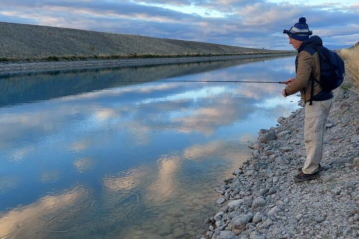 Lake Tekapo 2-Hour Guided Trout and Salmon Fishing Experience photo 5