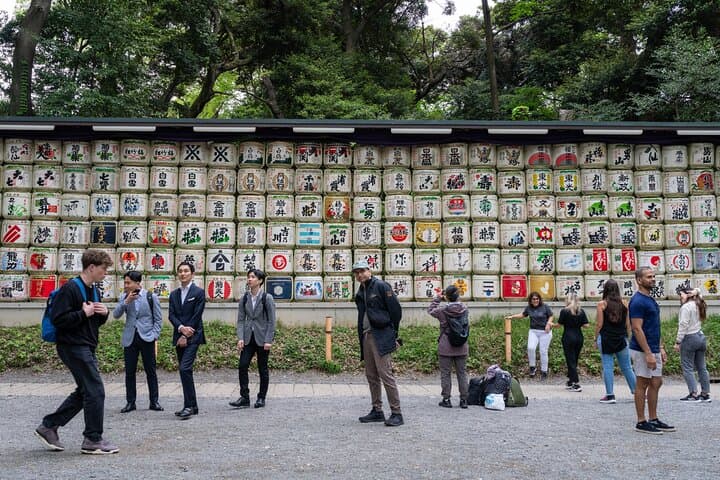 best-of-tokyo-small-group-day-tour-guide photo 5