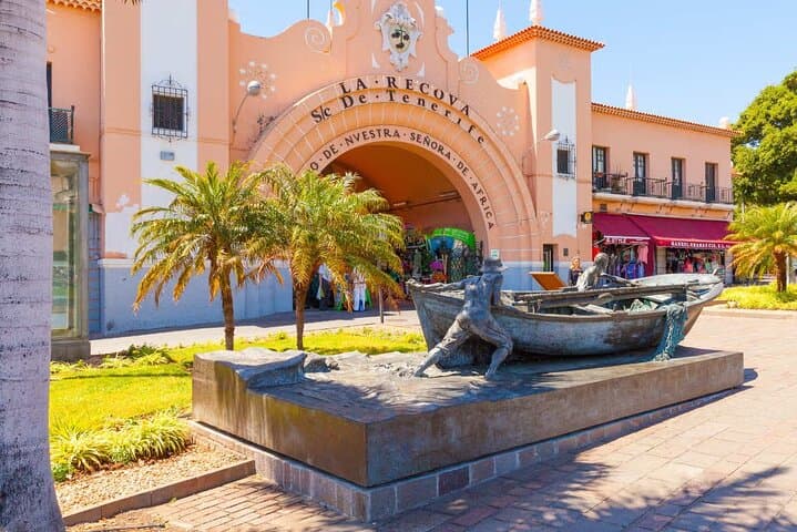 Explore Santa Cruz de Tenerife: Ultimate 2‑Hour Walking Tour of the Capital