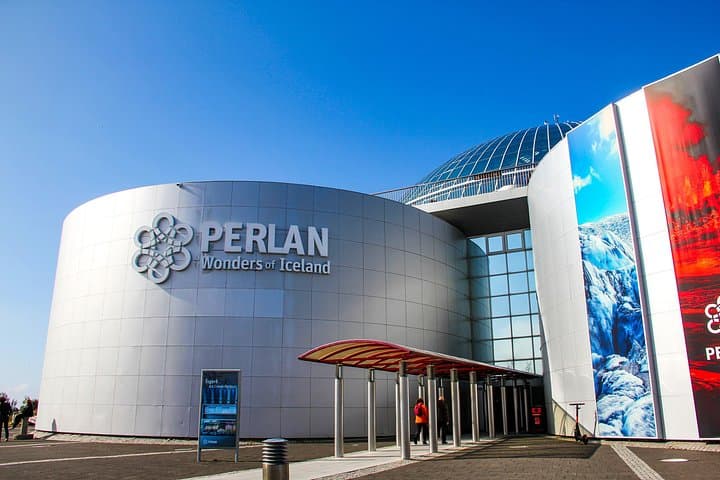Reykjavik Half-Day Private City Tour: Harpa, Hallgrímskirkja & Local Coffee Visit photo 4