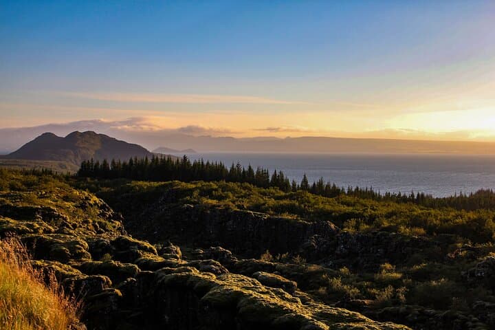 Golden Circle Private Day Tour from Reykjavík — Gullfoss, Geysir & Thingvellir photo 4