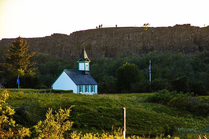 Golden Circle Private Day Tour from Reykjavík — Gullfoss, Geysir & Thingvellir photo 5