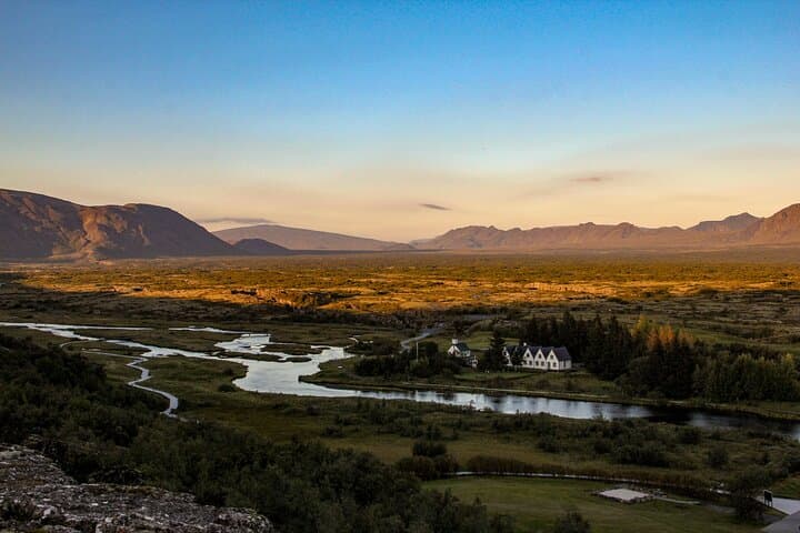 Golden Circle Private Day Tour from Reykjavík — Gullfoss, Geysir & Thingvellir photo 6