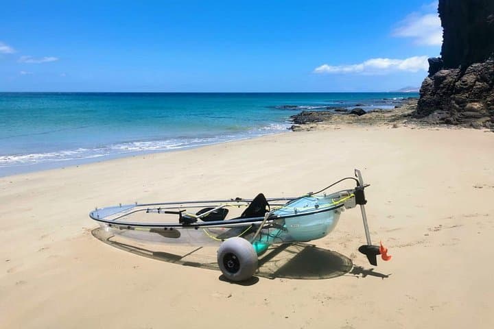 Transparent Electric Kayak Tour — Southern Fuerteventura Coast photo 3