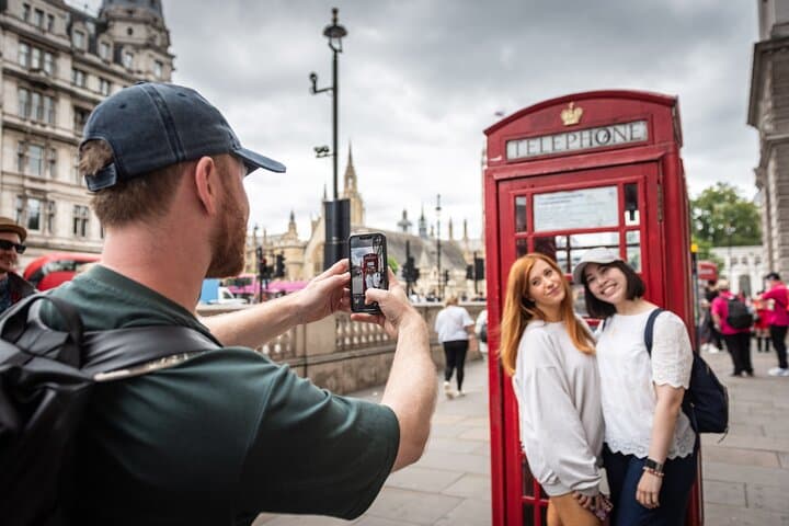 See Londons 30+ Sights and Board HMS Belfast in One Day photo 4