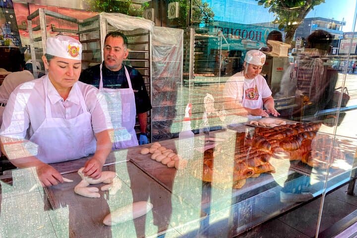 Fisherman's Wharf Walking Tour + Golden Gate Bay Cruise: Tastes, Tales & Sea Lions photo 5