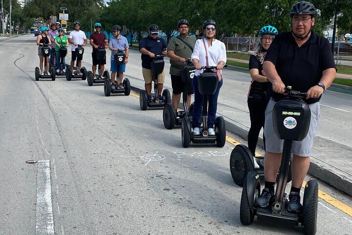 Star Island Segway Tour: Glide Miami Beach’s Art Deco, Marina & Mansions photo 3
