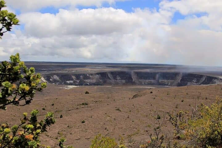 Hilo Shore Excursion to Volcanoes National Park and Rainbow Falls photo 4