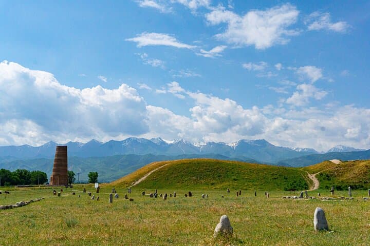 Son Kul Two-Day Nomadic Immersion: Yurts, Horses & Alpine Evenings photo 6