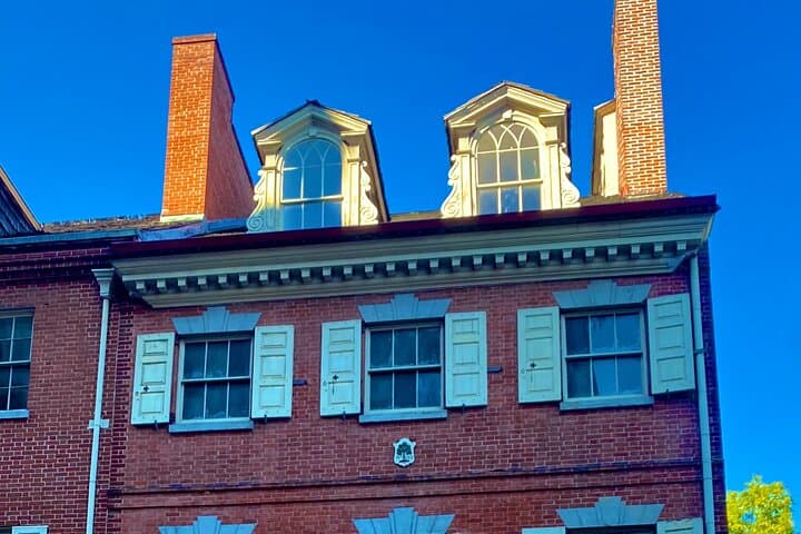Self-Guided Philadelphia Haunted Ghost Walking Tour: Washington Square to Ben Franklin’s Grave photo 6