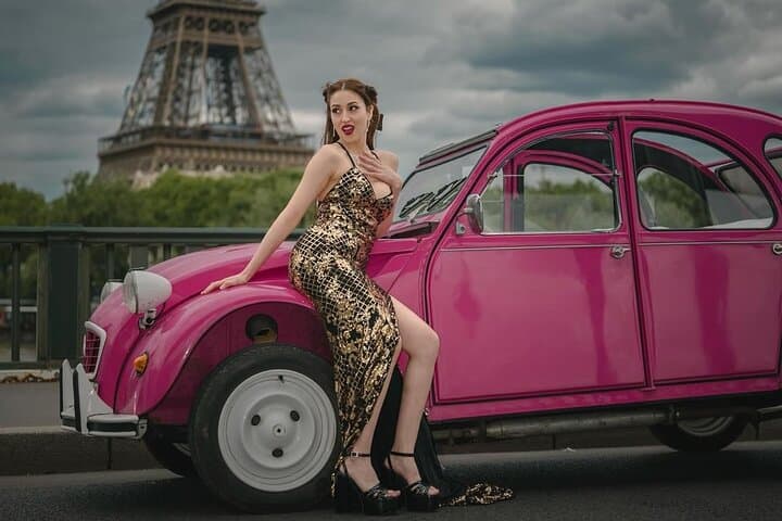 Paris in a Pink 2CV: 2-Hour Private Guided Tour of Iconic Sights photo 6