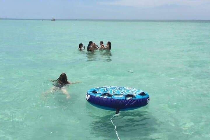 Private Passage Key Sandbar Tour from Anna Maria Island — 2-Hour Boat Experience photo 4