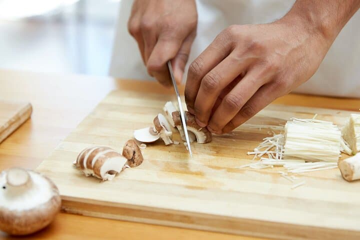 Hands-On Sushi Class in Tampa: Make Spicy Tuna & Vegetable Rolls photo 5