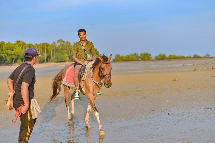 Horseback on Ao Nam Mao: 1-Hour Beach Riding Adventure in Krabi photo 4