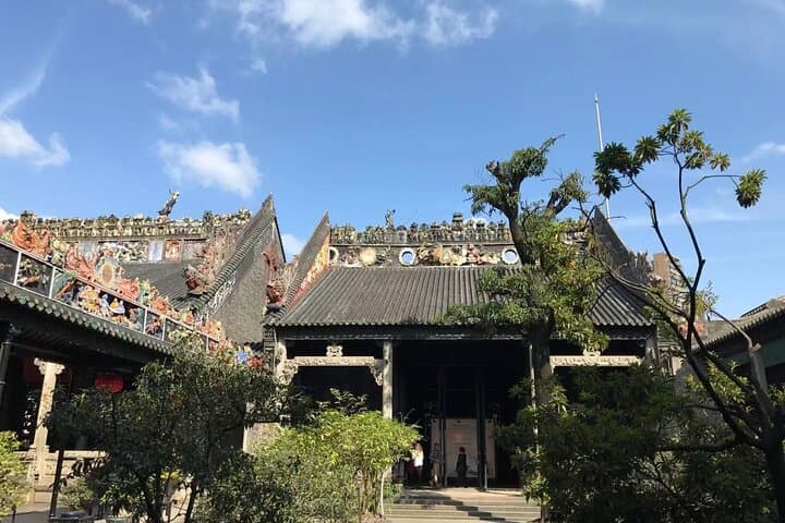 Guangzhou Private Day Tour: Chen Clan Temple, Shamian Island & Canton Tower photo 6