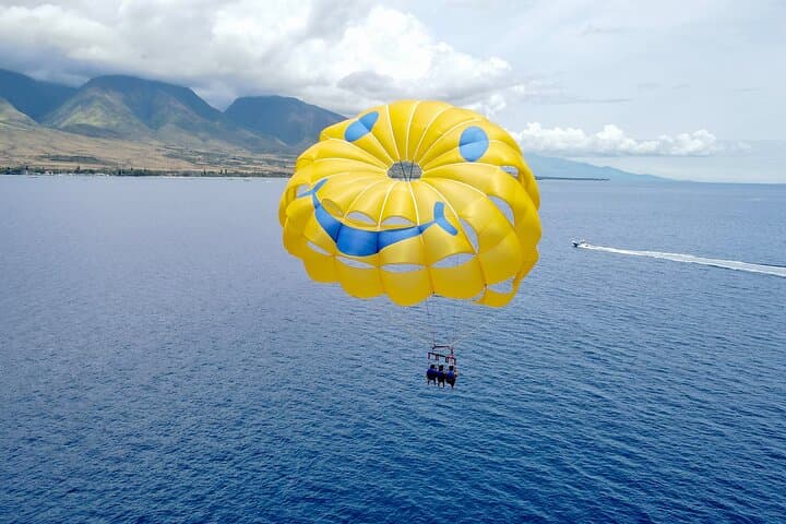 Parasail Kaanapali Beach: Soar Above Maui’s Coastline for Panoramic Ocean Views photo 3