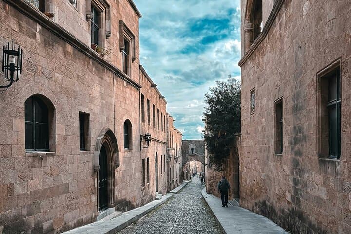 Rhodes Revealed: Private Walking Tour of Old Town & Grand Master's Palace photo 5