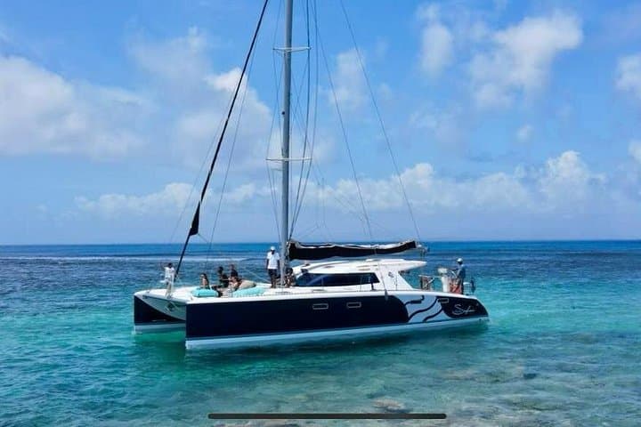 Catamaran Cruise and BBQ Lunch from Grand Baie to Gabriel Island photo 3