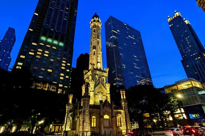 Magnificent Mile Scavenger Hunt — Self-Guided Chicago Walking Tour photo 2